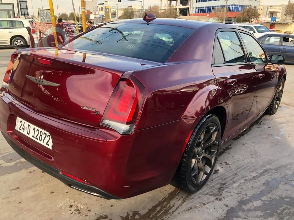 كرايسلر 300